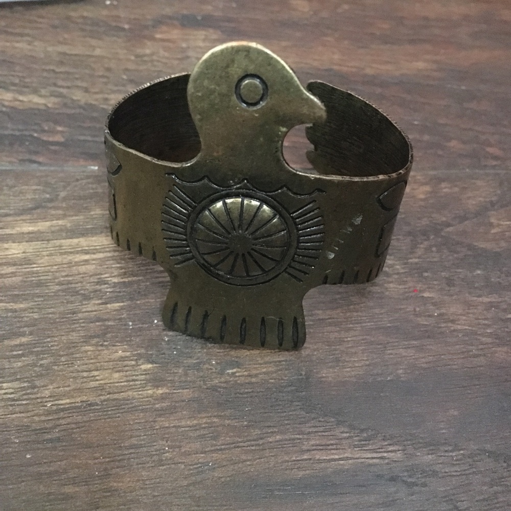 Metal bracelet